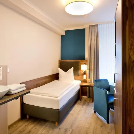 Schwarzer Bar Hotel 4*