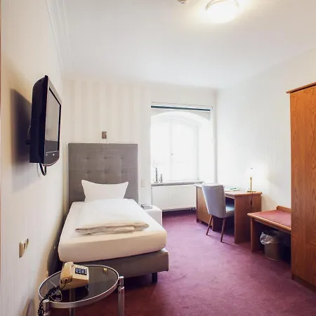 Hotell Schwarzer Baer Jena