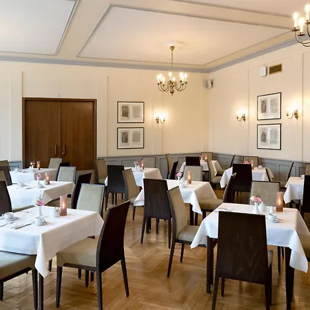 Schwarzer Bar Jena