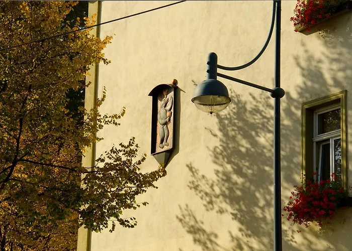 ホテル シュヴァルツァー ベア イェーナ