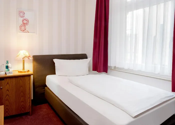 Szálloda Schwarzer Baer 4*