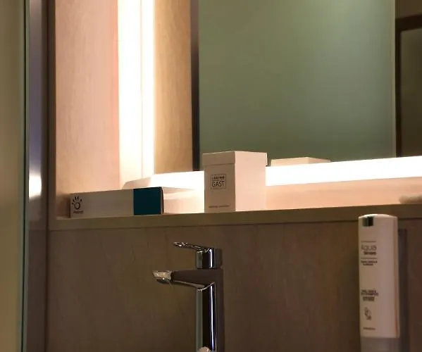 シュヴァルツァー ベア 4* イェーナ