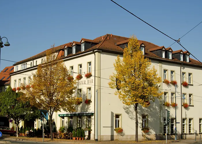 Schwarzer Baer Szálloda Jéna