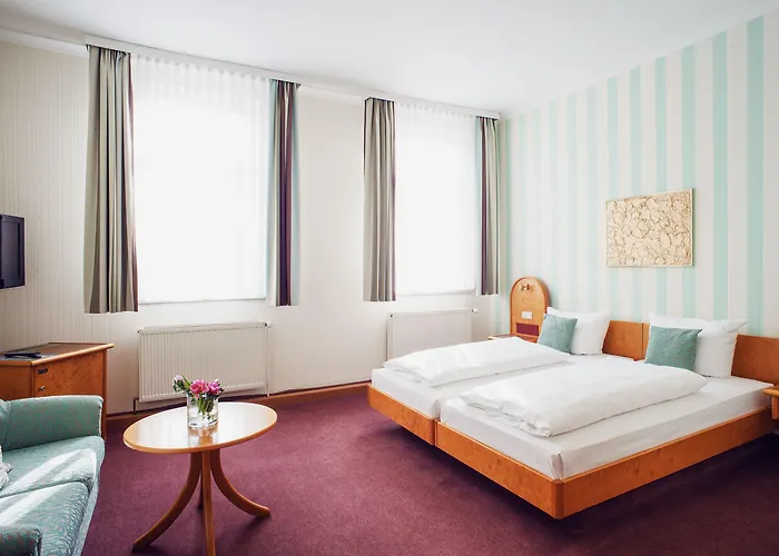 Szálloda Schwarzer Baer 4*