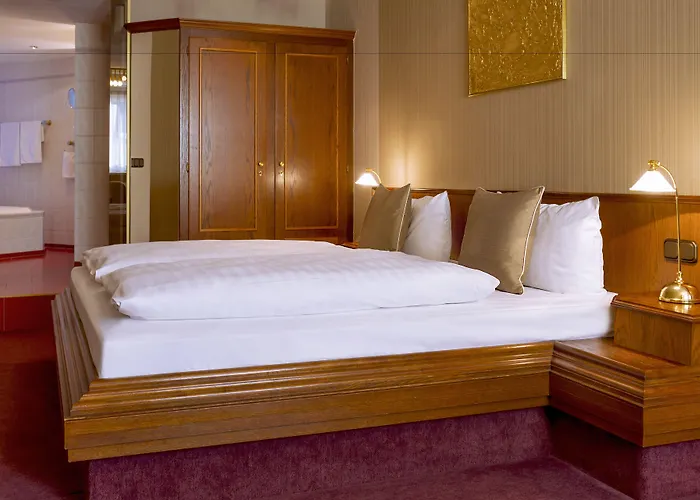 シュヴァルツァー ベア 4* イェーナ