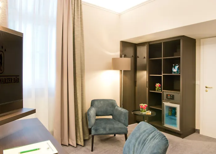 Schwarzer Baer Szálloda 4*